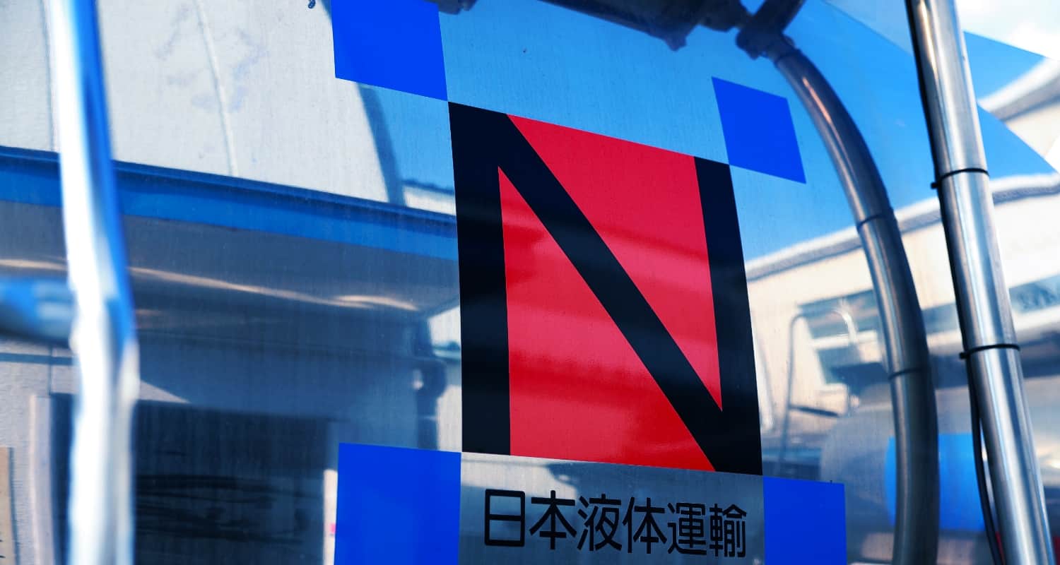 日本液体運輸のロゴ